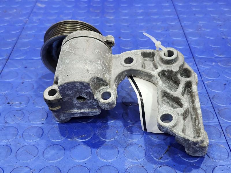 2010 Lexus RX350 RX450H Engine Belt Tensioner