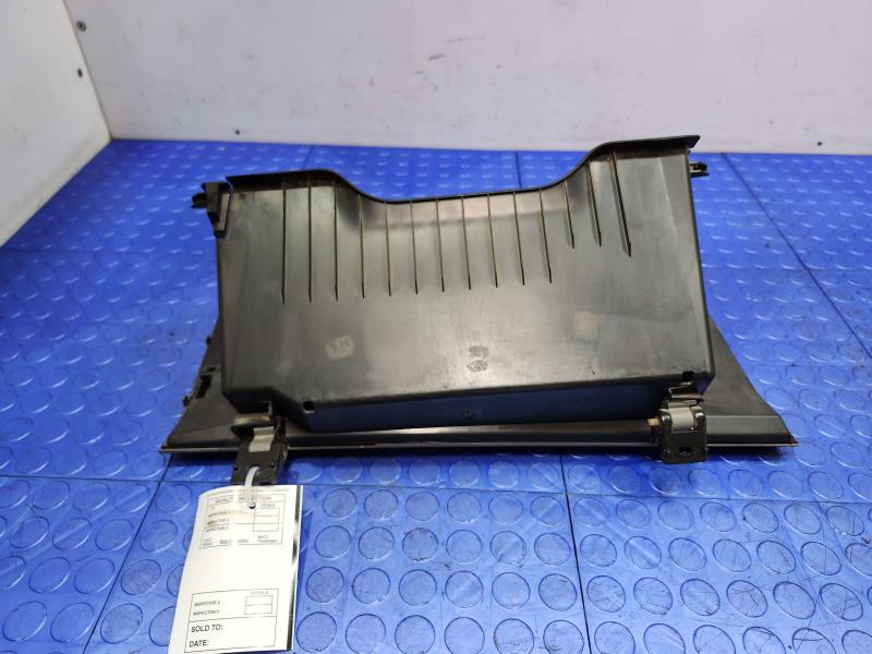 2010 Honda CR-V Glove Box
