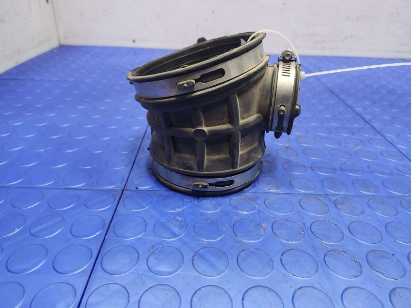 2019 Chevrolet Silverado 3500 Air Intake Tube/Resonator