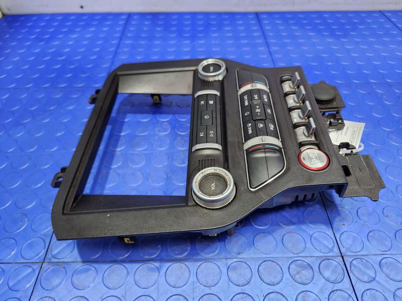 2020 Ford Mustang Audio & Visual Equip.(Radio)