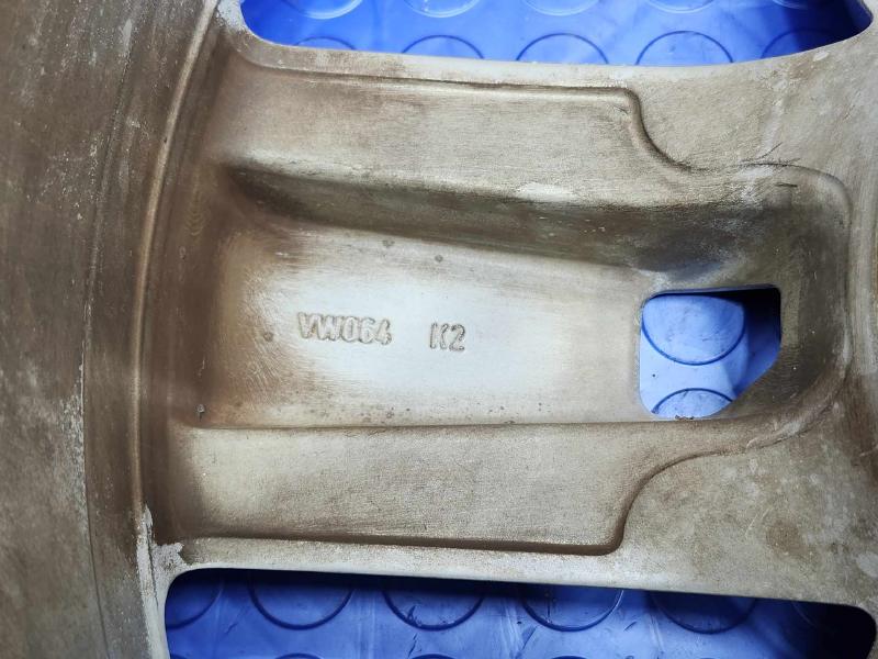 2011 Volkswagen Touareg Wheel