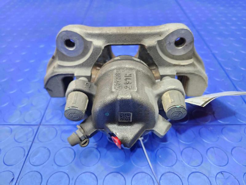 2014 BMW 228i Caliper