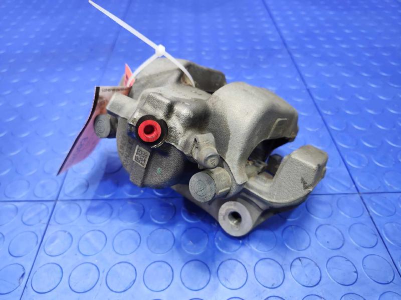 2014 BMW 228i Caliper
