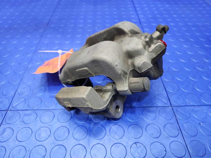 2014 BMW 228i Caliper