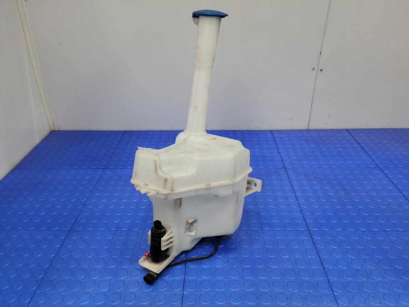 2017 Hyundai Sonata Washer Bottle
