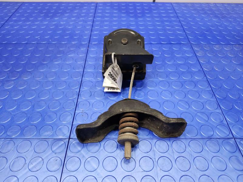 2015 Ford F-150 Spare Tire Hoist