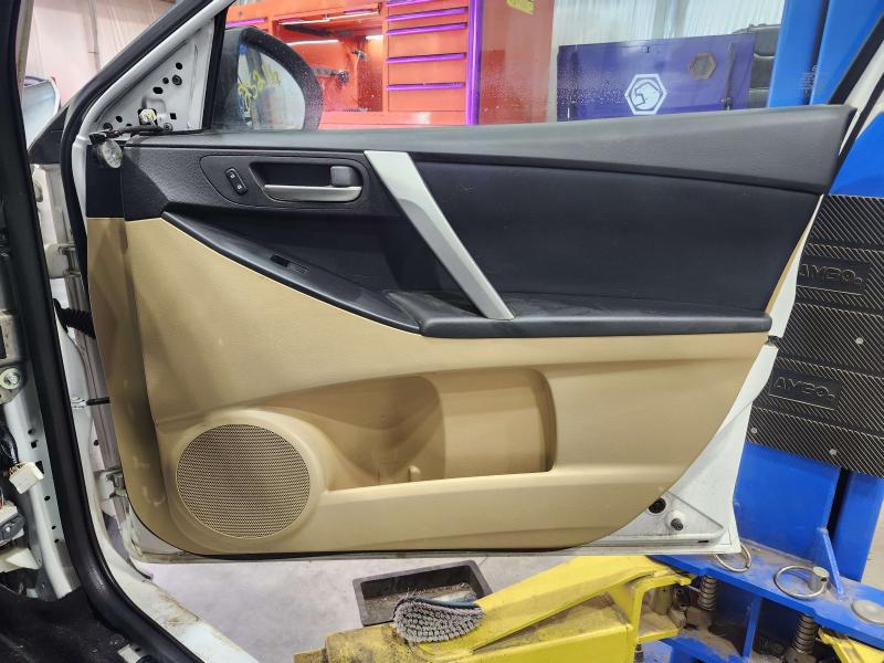 2010 Mazda Mazda3 Front Door Trim Panel