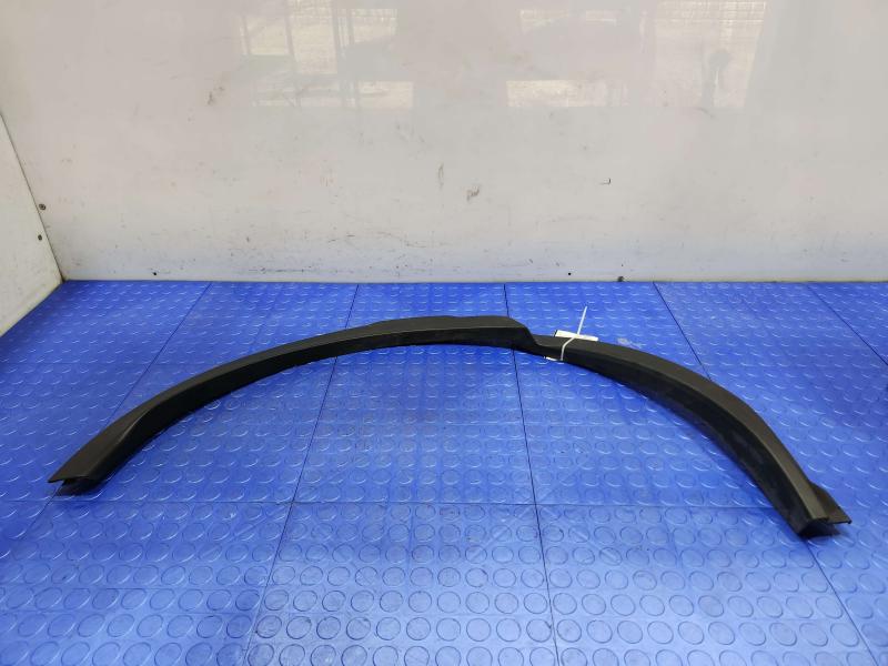2020 Land Rover Discovery Sport Wheel Opening Moulding