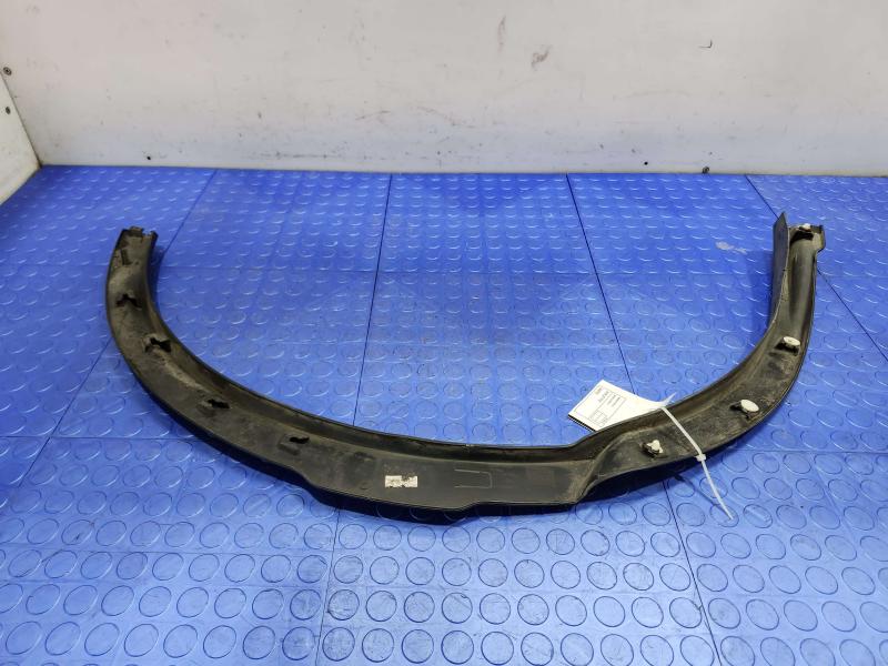 2020 Land Rover Discovery Sport Wheel Opening Moulding