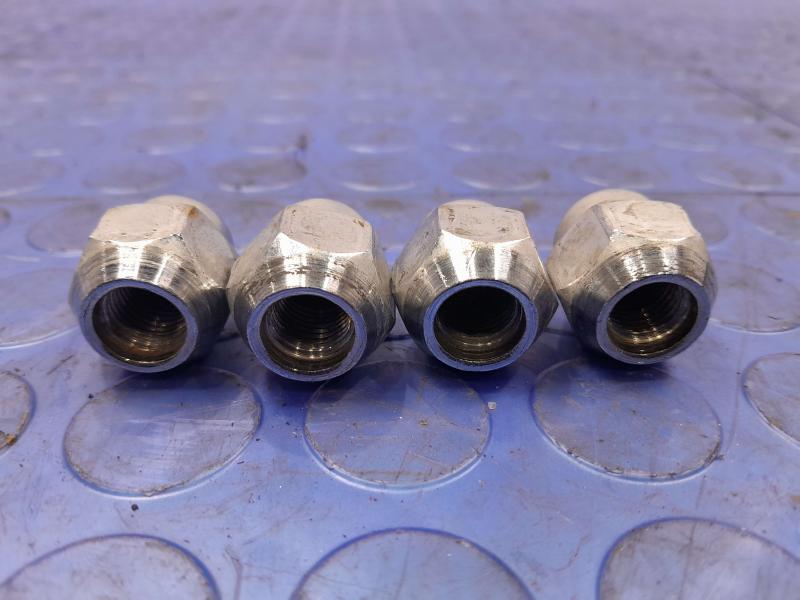 2020 Nissan Kicks Lug Nuts