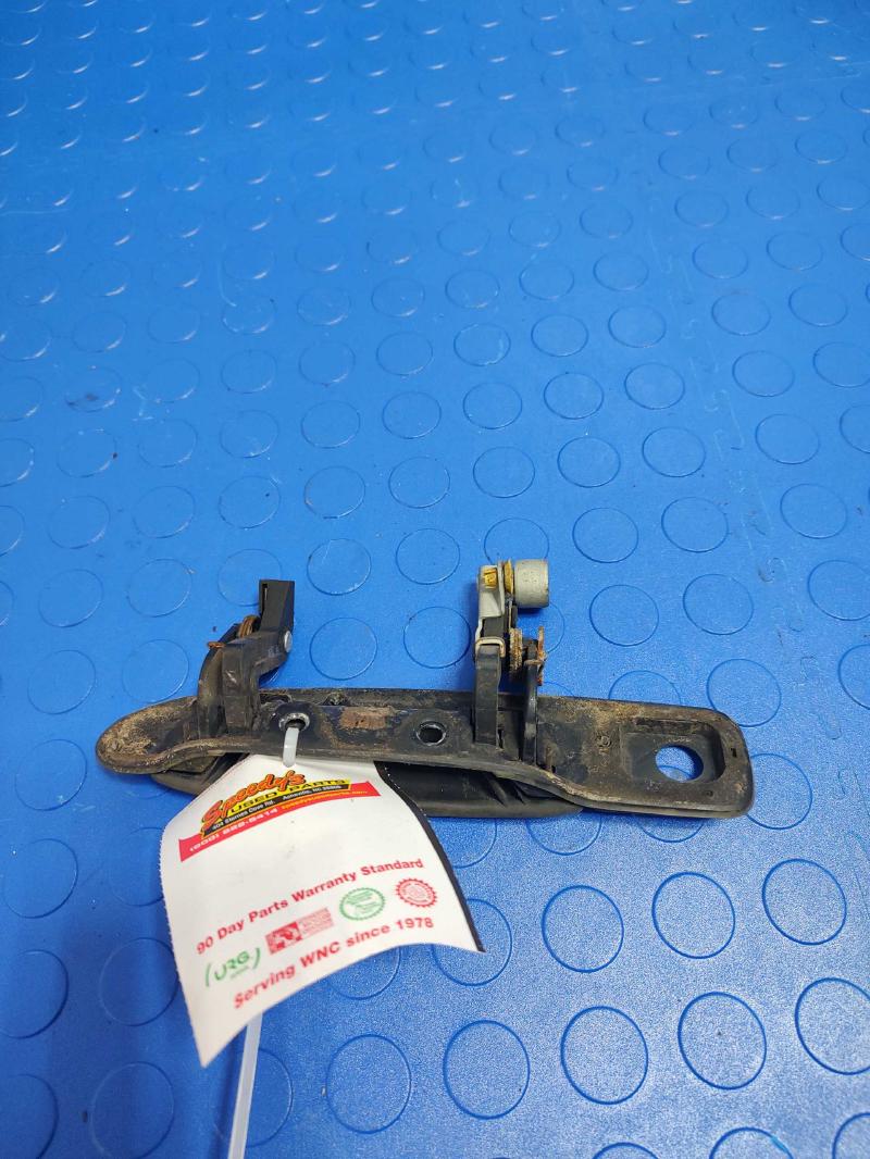 2000 - 2011 Ford Crown Victoria Front Door Handle RH Passenger Side Black Textured OEM 6W7Z5422404DA