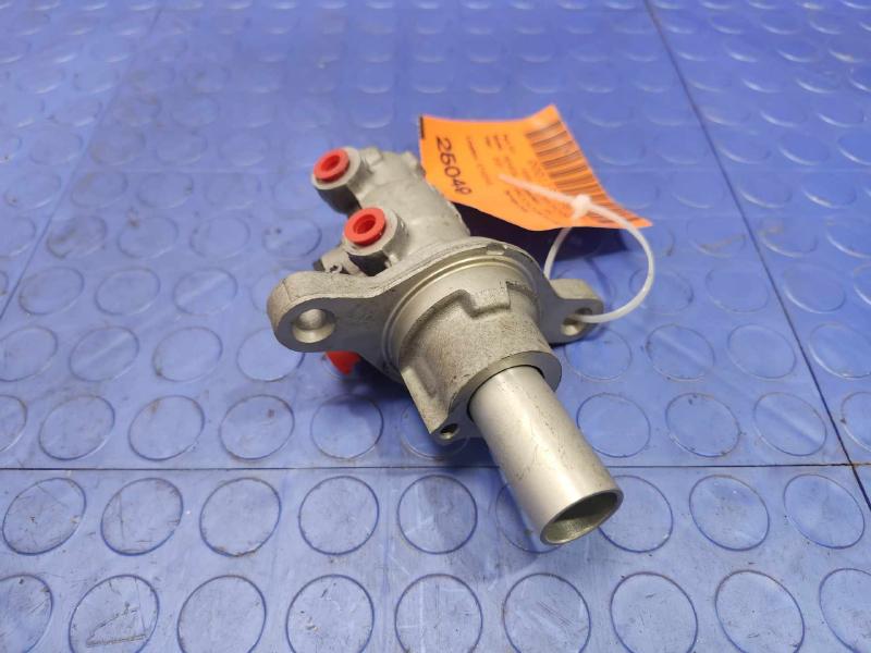 2019-2023 Jeep Renegade Brake Master Cylinder Assembly Genuine OEM 68263298AA