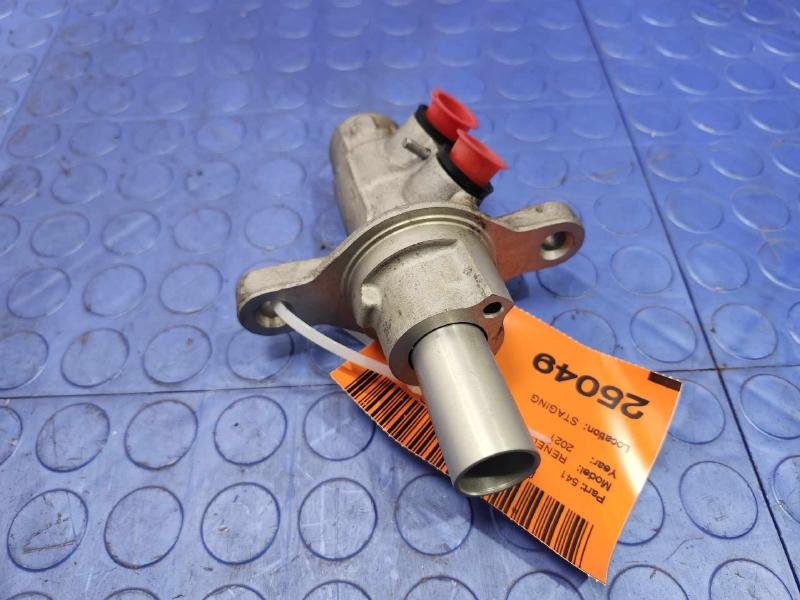 2019-2023 Jeep Renegade Brake Master Cylinder Assembly Genuine OEM 68263298AA