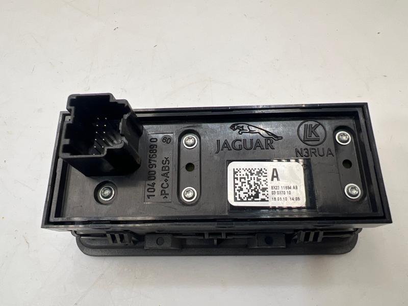 2009-2011 JAGUAR XF TRUNK OPENER FOG LIGHT SWITCH ASSEMBLY 8X2311654AB OEM