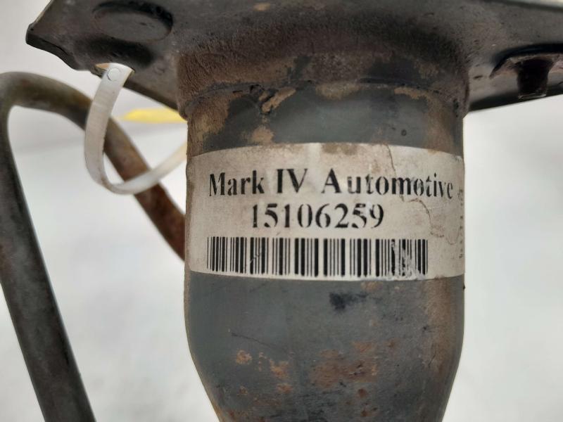 2004 GMC Canyon Fuel Filler Neck