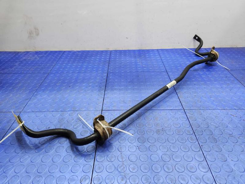 2012-2018 Audi A6 Rear Stabilizer Bar Swaybar Genuine OEM 4G0511305G
