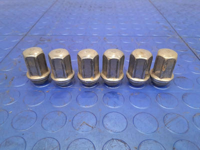 2017 GMC Acadia Lug Nuts