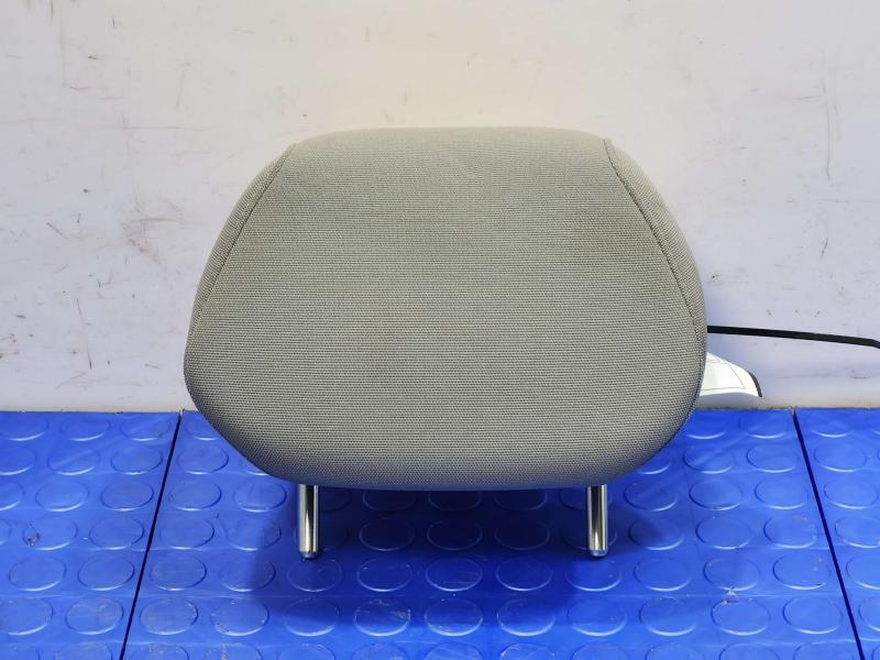 2013 Hyundai Accent Headrest