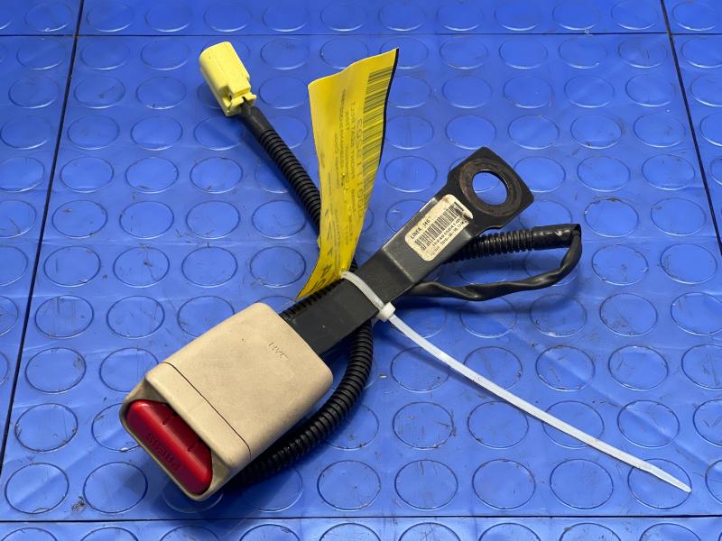 2017 Subaru Legacy Front Seat Belt