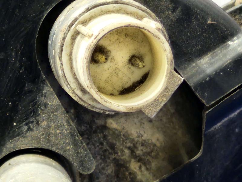 2008 Ford F-250 Super Duty Air Conditioner Hose
