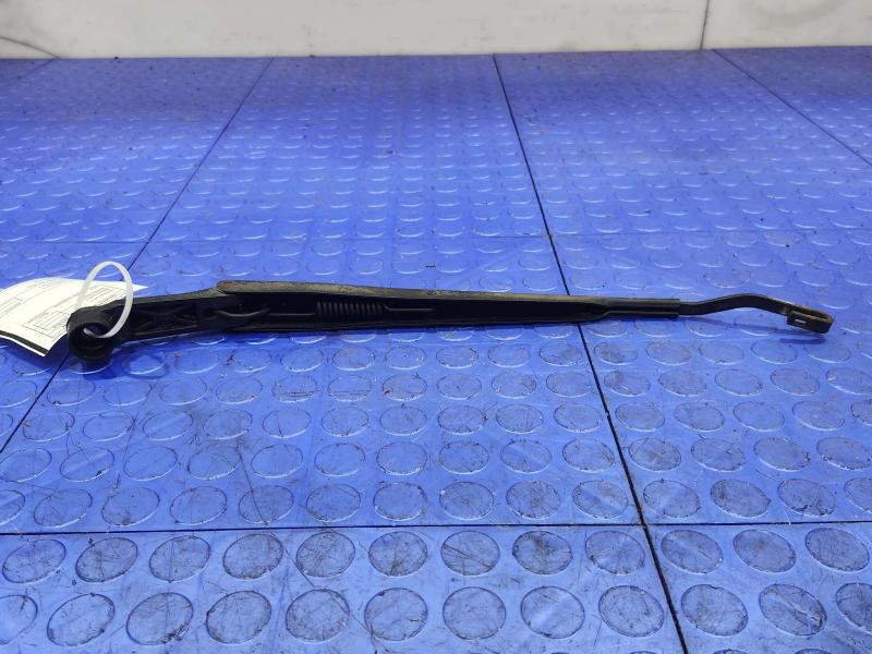 1997 Toyota Tacoma Wiper Arm