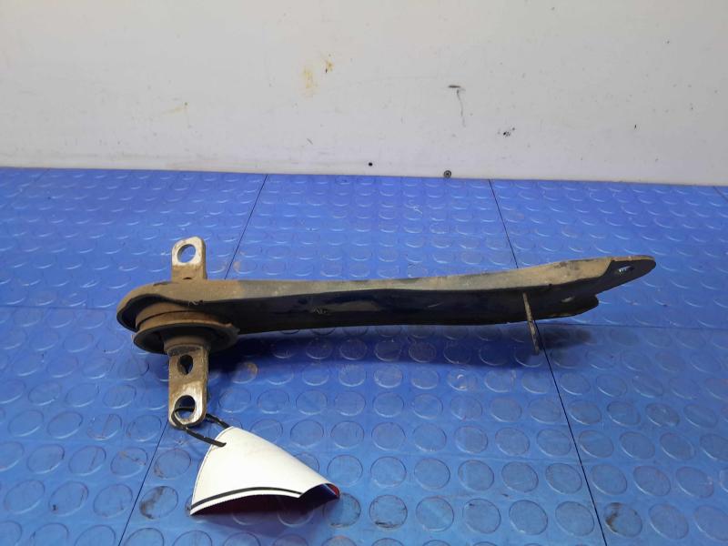 2015 Chrysler 200 Lower Control Arm Rr