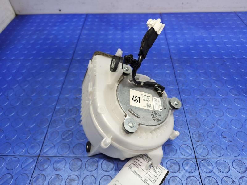 2013 Toyota Prius Blower Motor