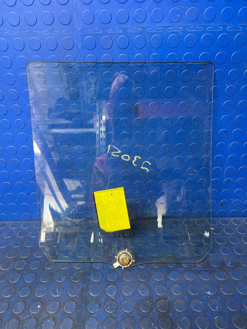 1997 Jeep Cherokee Rear Door Glass/Window