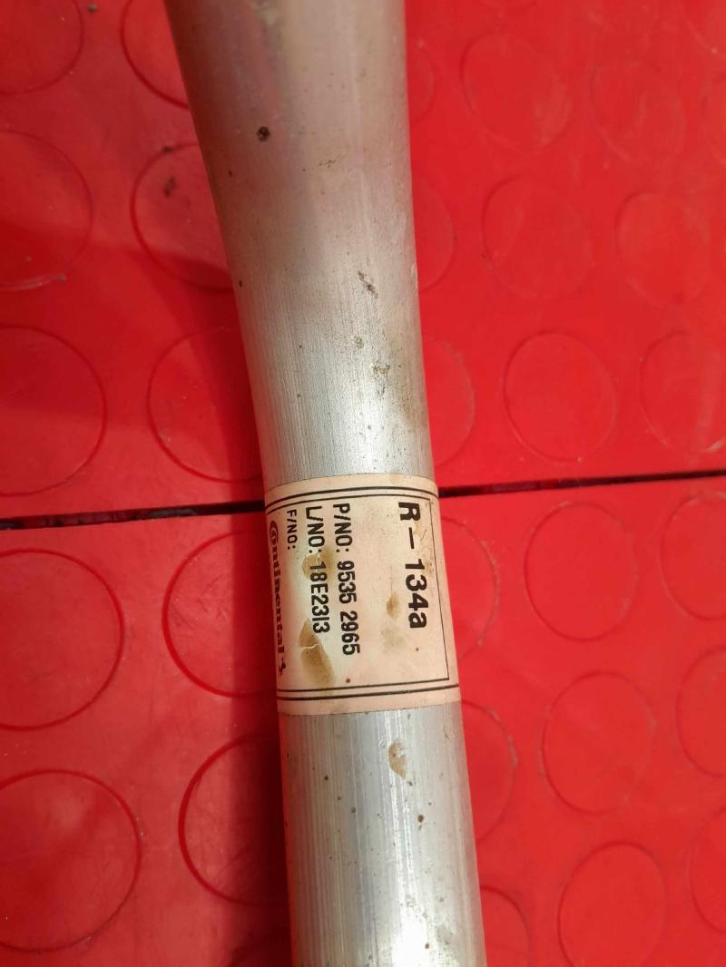 2016-2020 Buick Encore AC Evaporator Pipe Genuine OEM Part 95352965