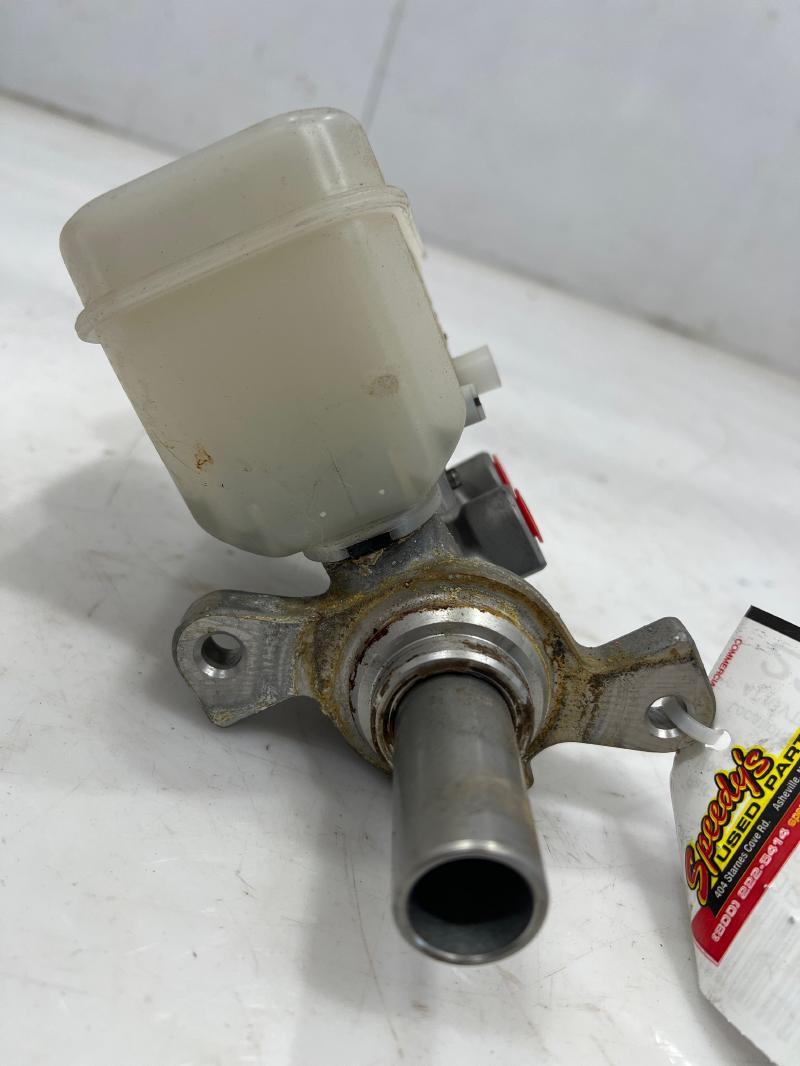 2014 Subaru Crosstrek Master Cylinder