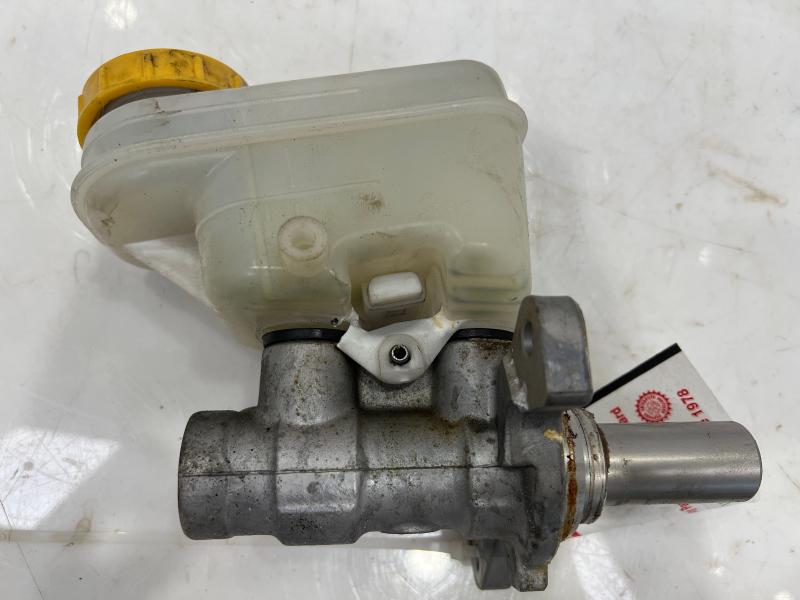 2014 Subaru Crosstrek Master Cylinder