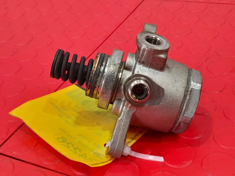 2014 Infiniti QX80 Fuel Pump