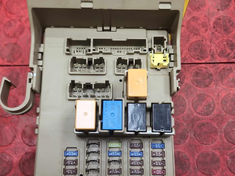 2021-2022 Subaru Impreza Cabin Fuse Box Junction Block Left OEM 82201FL45A