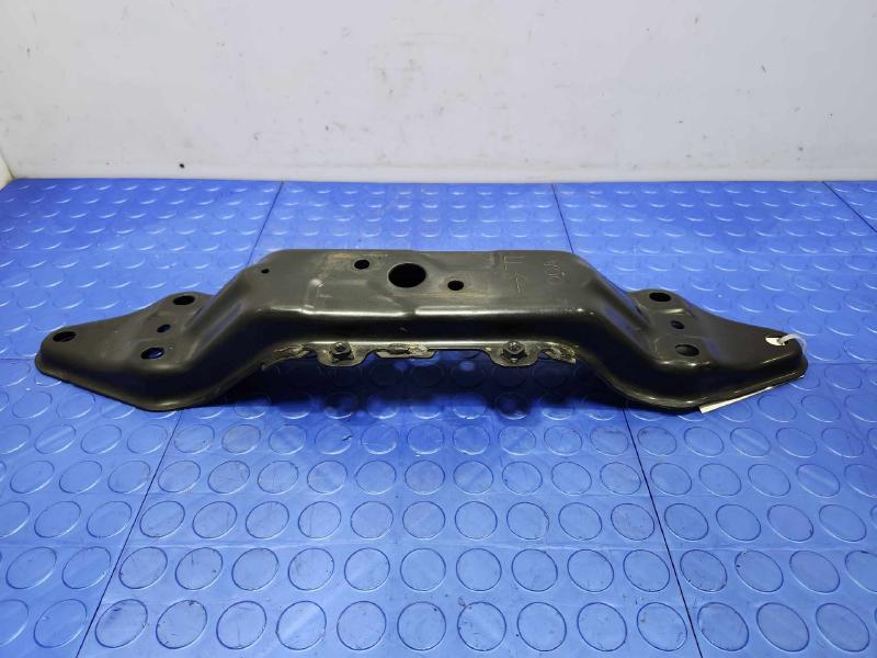 2015-2019 Subaru Outback 2.5L CVT Transmission Crossmember OEM 41011AL010