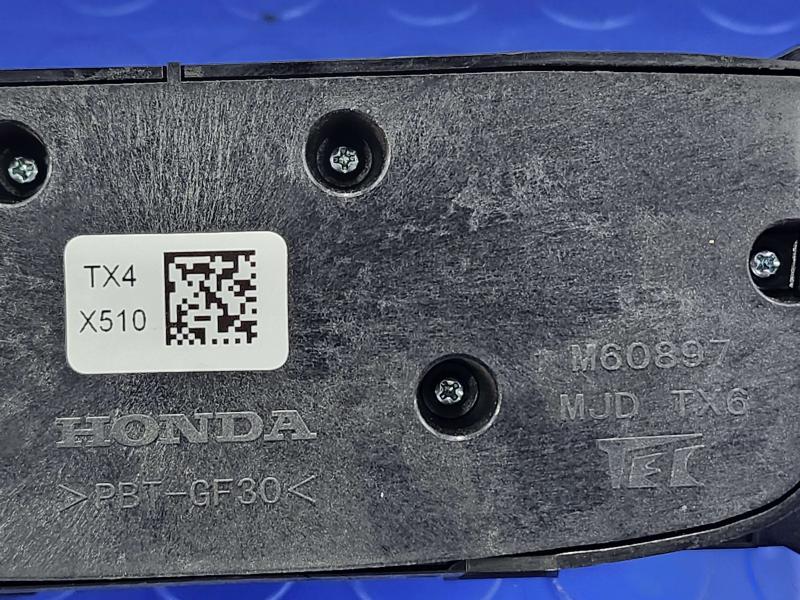 2016-2018 Acura RDX Radio Media Navigation Control Panel OEM 39050TX4X51