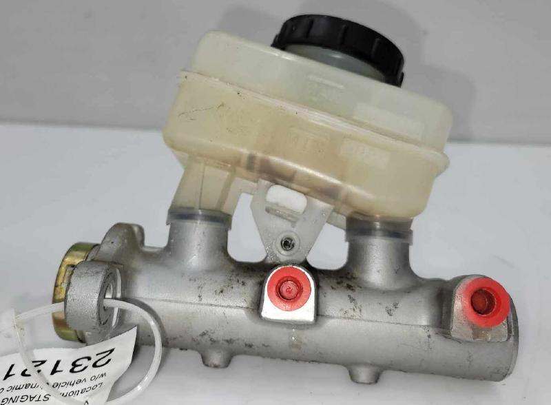2003 - 2008 Nissan 350Z Brake Master Cylinder Assembly w/o VDC OEM 46010CD005