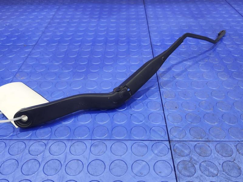 2010 Dodge Ram 1500 Wiper Arm