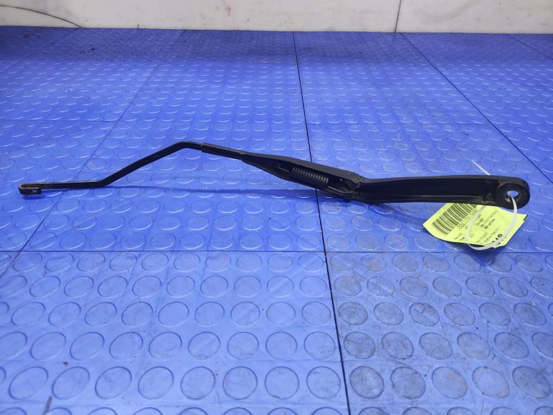 2010 Dodge Ram 1500 Wiper Arm