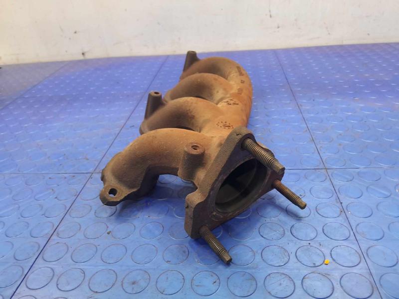2015 Chevrolet Tahoe Exhaust Manifold