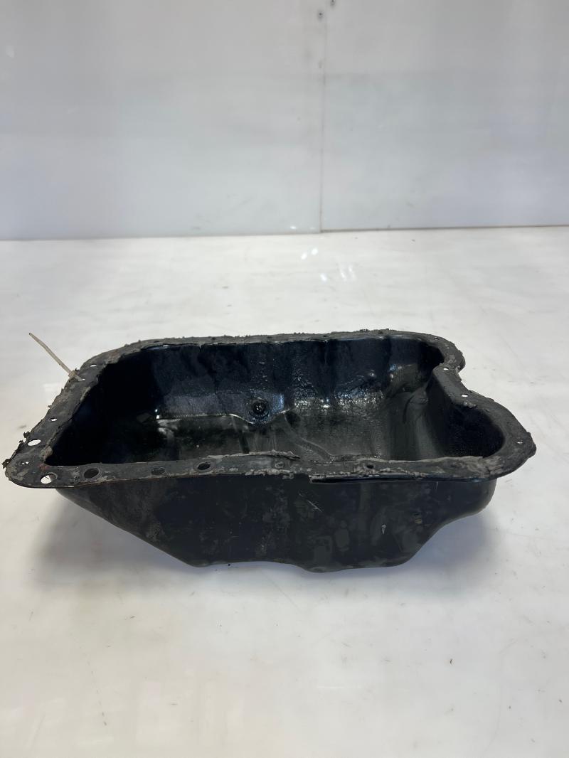 2016 Jeep Patriot Oil Pan