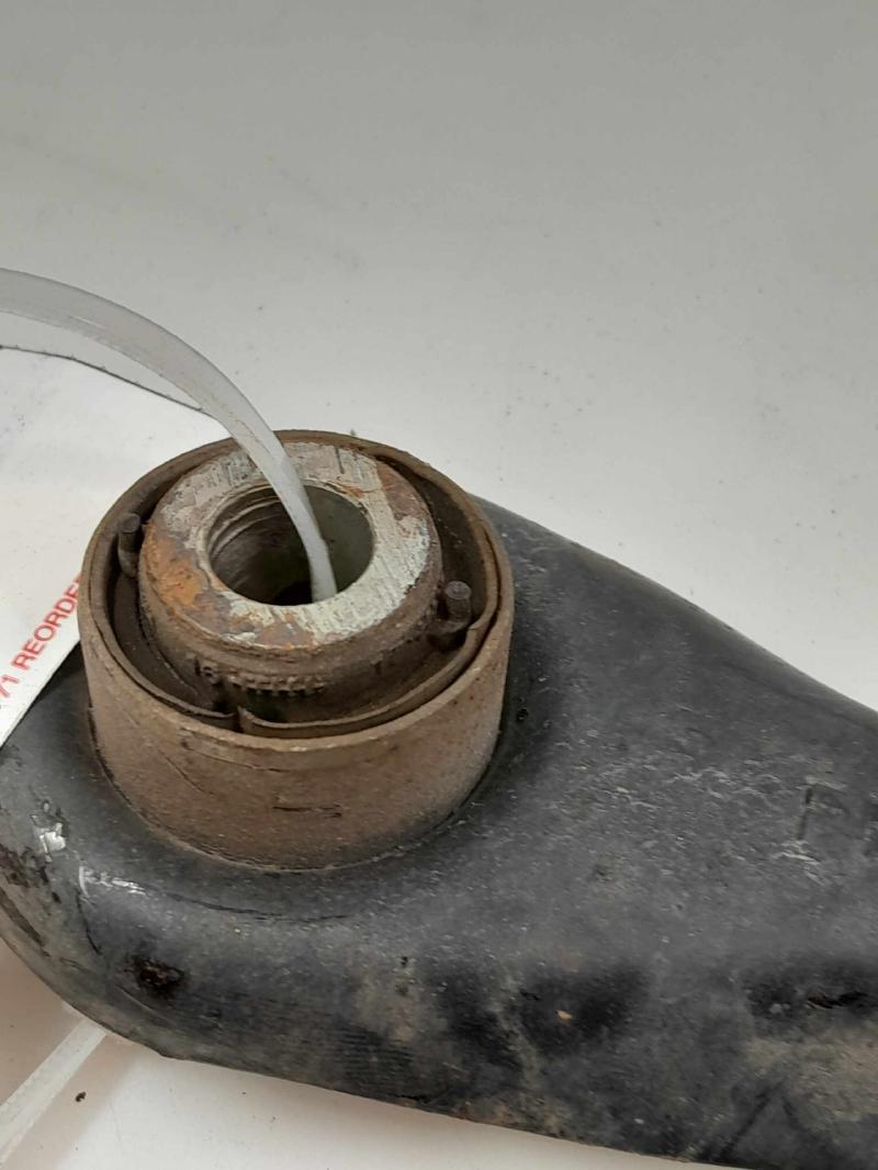2019 Ford Escape Lower Control Arm Rr