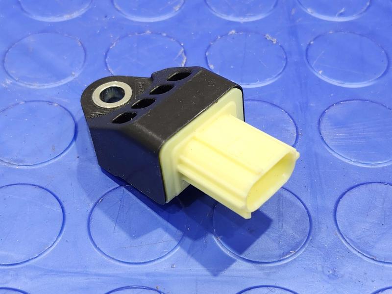 2013 Toyota Prius Misc Ebay Parts
