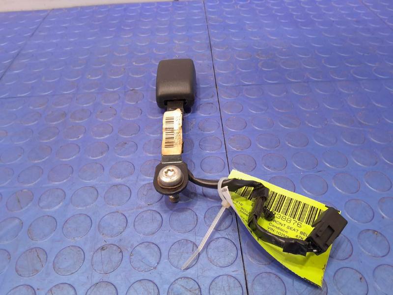 2008 Pontiac Solstice Front Seat Belt