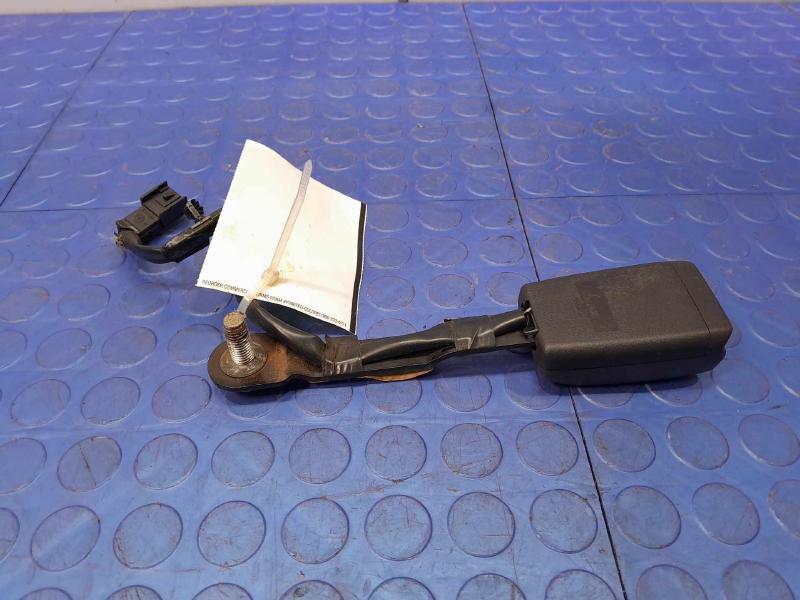 2008 Pontiac Solstice Front Seat Belt