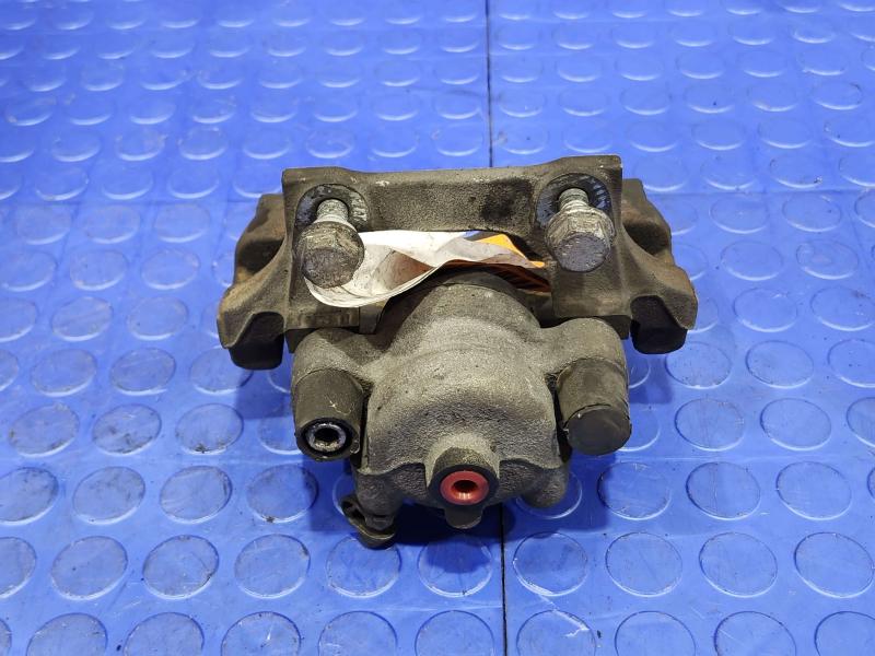 2008 BMW 128i Caliper