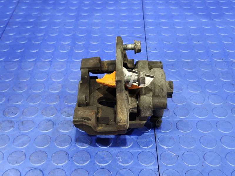 2008 BMW 128i Caliper
