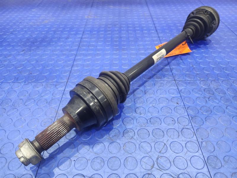 2011 Maserati Quattroporte Axle Shaft