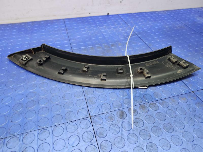 2021 Ford Explorer Wheel Opening Moulding