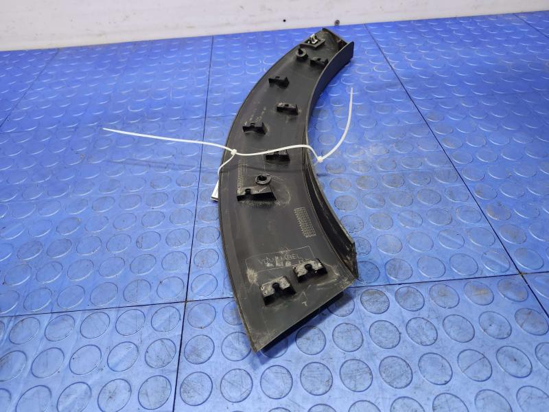 2021 Ford Explorer Wheel Opening Moulding