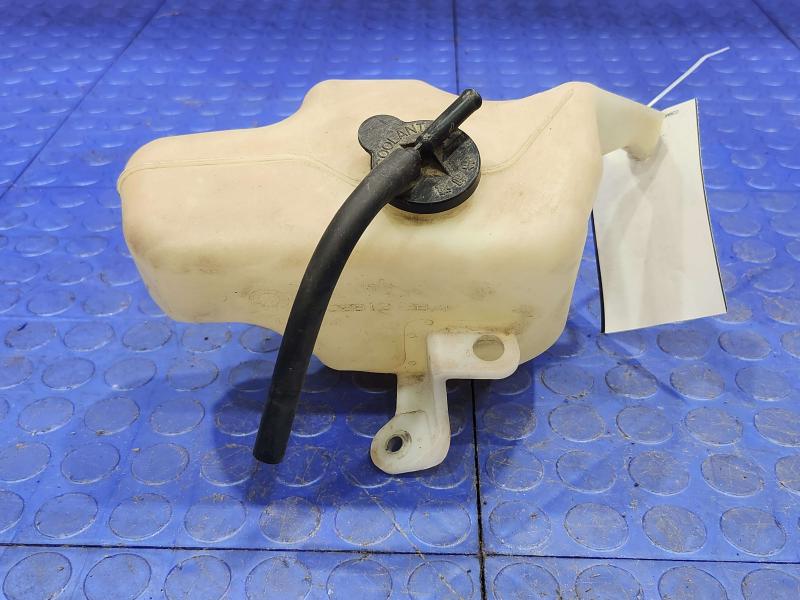 2011 Toyota Corolla Coolant Recovery Bottle